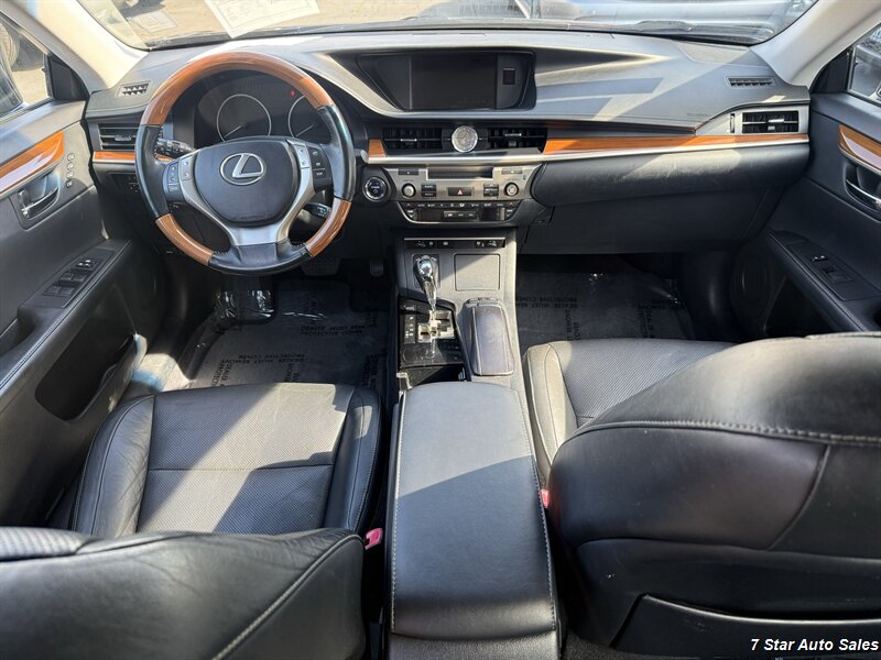 2013 Lexus ES300h - Photo 12 - Sacramento, CA 95841