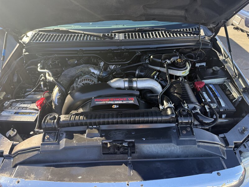 2003 Ford F-350 Super Duty Lariat 4dr SuperCab Lariat - Photo 17 - Sacramento, CA 95841