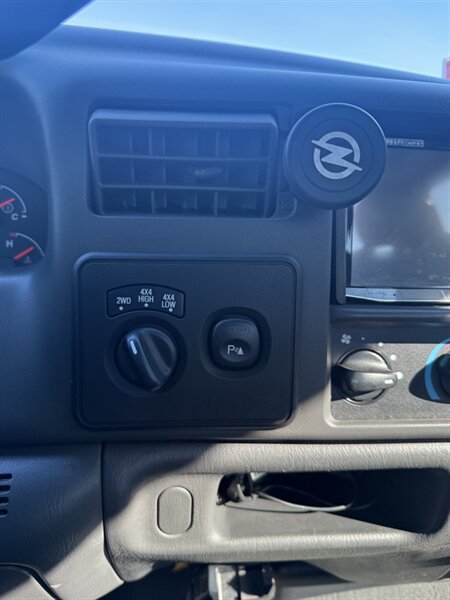 2003 Ford F-350 Super Duty Lariat 4dr SuperCab Lariat - Photo 15 - Sacramento, CA 95841