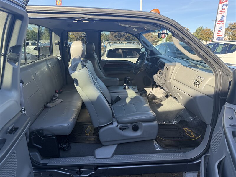 2003 Ford F-350 Super Duty Lariat 4dr SuperCab Lariat - Photo 14 - Sacramento, CA 95841