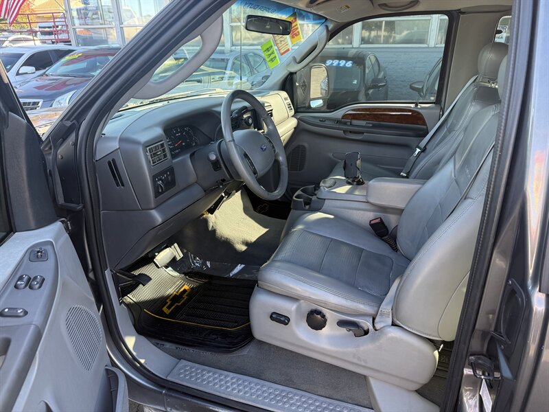 2003 Ford F-350 Super Duty Lariat 4dr SuperCab Lariat - Photo 9 - Sacramento, CA 95841