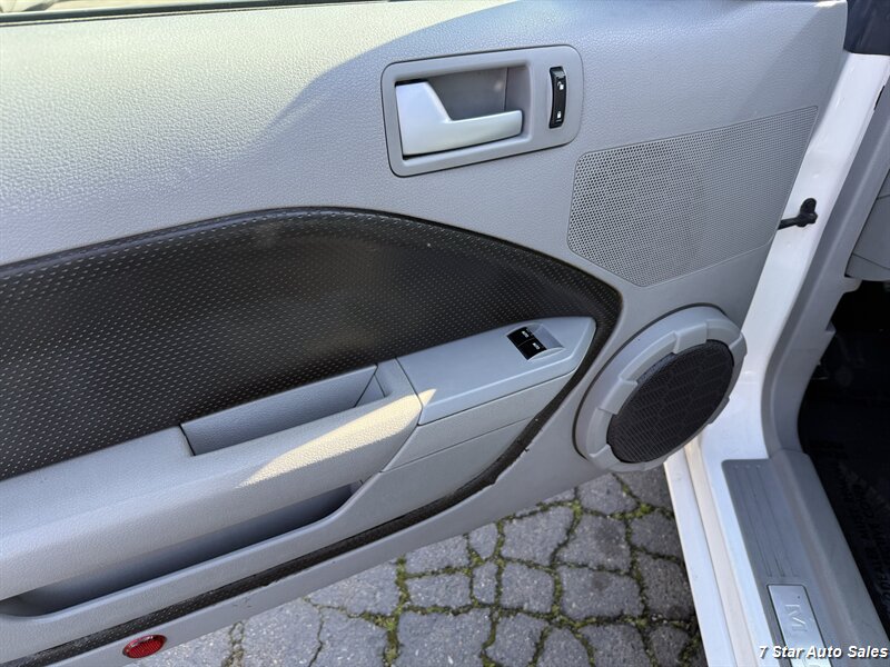 2008 Ford Mustang GT Deluxe - Photo 7 - Sacramento, CA 95841