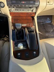 2016 Lexus LS 460   - Photo 13 - Sacramento, CA 95841
