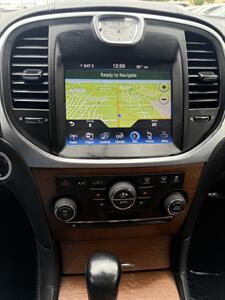 2014 Chrysler 300C John Varvatos Luxury   - Photo 12 - Sacramento, CA 95841