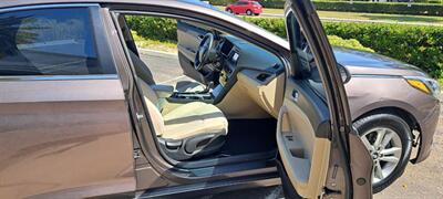 2016 Hyundai SONATA SE   - Photo 16 - San Diego, CA 92154