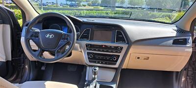 2016 Hyundai SONATA SE   - Photo 18 - San Diego, CA 92154
