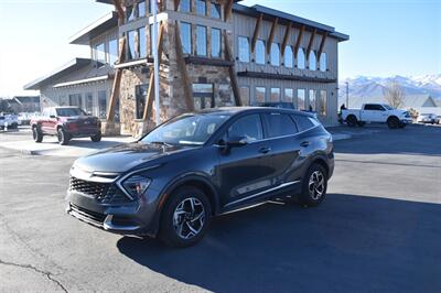 2024 Kia Sportage LX   - Photo 2 - Heber City, UT 84032