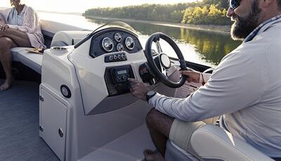 2026 Lowe SS230 Walk Thru Special 150HP PRO XS   - Photo 4 - Heber City, UT 84032