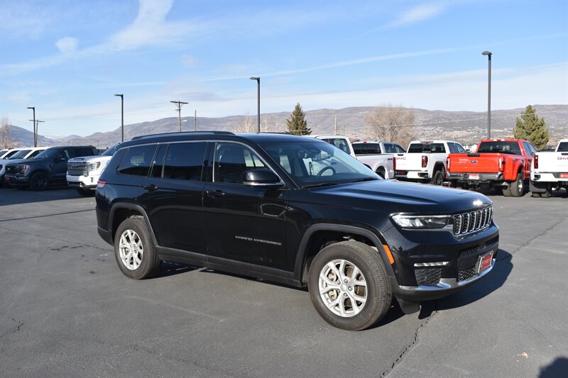 2023 Jeep Grand Cherokee L Limited   - Photo 1 - Heber City, UT 84032