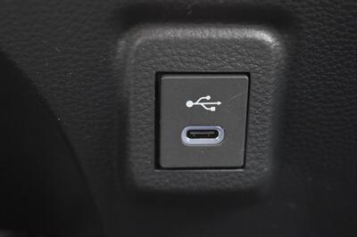 2025 Toyota Corolla Hybrid LE - Photo 16 - Heber City, UT 84032