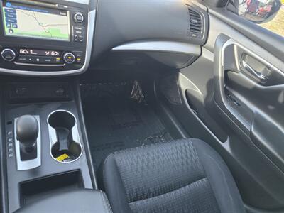 2016 Nissan Altima 2.5 SV   - Photo 10 - Goodyear, AZ 85338
