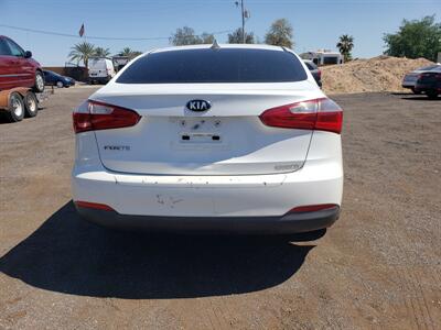 2014 Kia Forte LX   - Photo 5 - Goodyear, AZ 85338