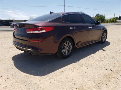 2020 Kia Optima LX   - Photo 4 - Goodyear, AZ 85338