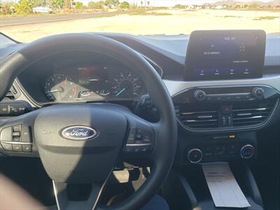 2022 Ford Escape SE   - Photo 9 - Goodyear, AZ 85338