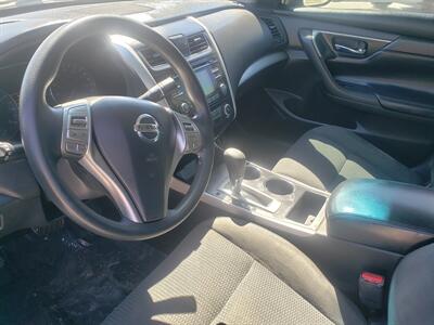 2015 Nissan Altima 2.5 S   - Photo 8 - Goodyear, AZ 85338