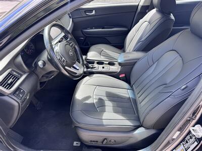 2020 Kia Optima EX Premium   - Photo 12 - Miami, FL 33147