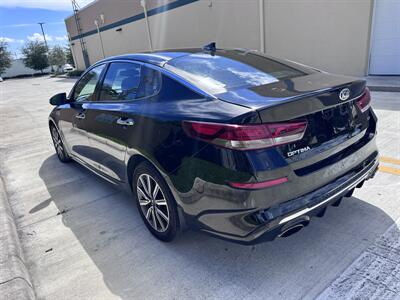 2020 Kia Optima EX Premium   - Photo 7 - Miami, FL 33147