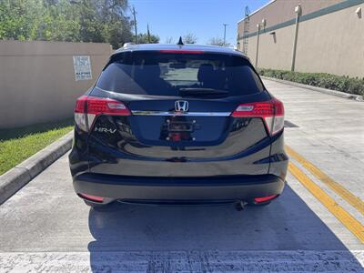 2021 Honda HR-V EX-L   - Photo 6 - Miami, FL 33147