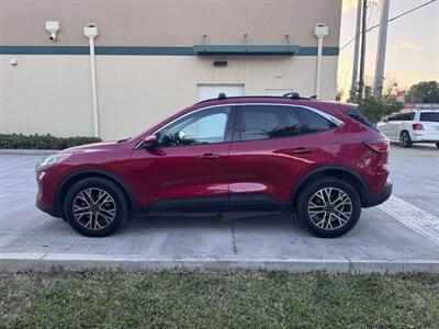 2020 Ford Escape SEL   - Photo 8 - Miami, FL 33147