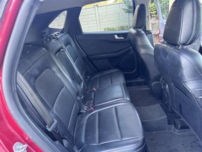 2020 Ford Escape SEL   - Photo 16 - Miami, FL 33147