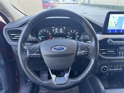 2020 Ford Escape SEL   - Photo 9 - Miami, FL 33147