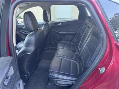 2020 Ford Escape SEL   - Photo 15 - Miami, FL 33147