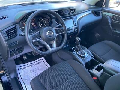 2020 Nissan Rogue Sport S   - Photo 11 - Miami, FL 33147