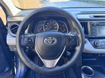 2015 Toyota RAV4 Limited   - Photo 9 - Miami, FL 33147