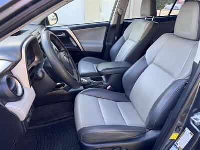 2015 Toyota RAV4 Limited   - Photo 14 - Miami, FL 33147