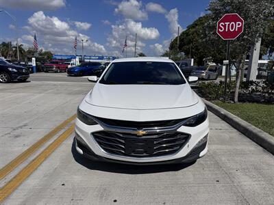 2020 Chevrolet Malibu LT - Photo 2 - Miami, FL 33147