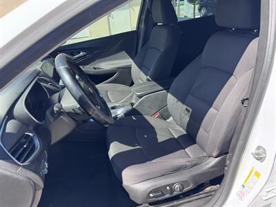 2020 Chevrolet Malibu LT - Photo 11 - Miami, FL 33147