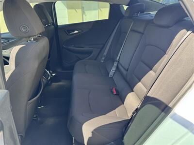 2020 Chevrolet Malibu LT - Photo 12 - Miami, FL 33147