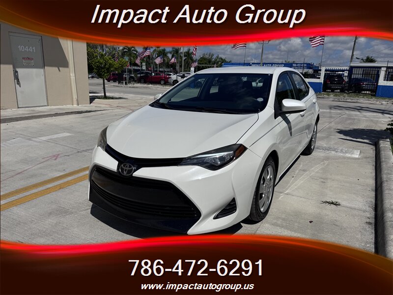 2019 Toyota Corolla LE  