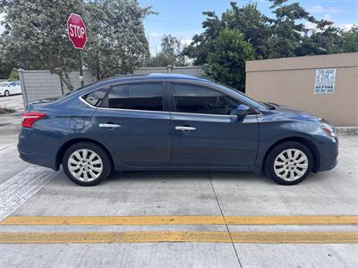 2017 Nissan Sentra SV   - Photo 4 - Miami, FL 33147