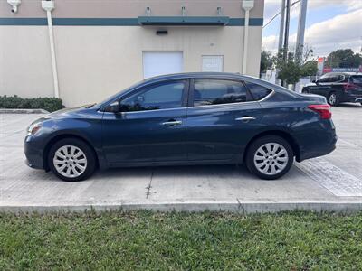 2017 Nissan Sentra SV   - Photo 8 - Miami, FL 33147
