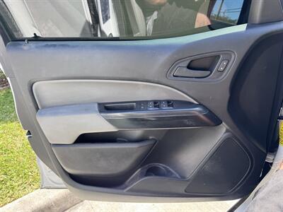 2022 Chevrolet Colorado Work Truck   - Photo 11 - Miami, FL 33147