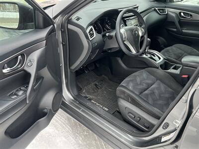 2015 Nissan Rogue S   - Photo 4 - Bluefield, WV 24701