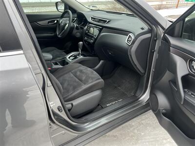 2015 Nissan Rogue S   - Photo 8 - Bluefield, WV 24701