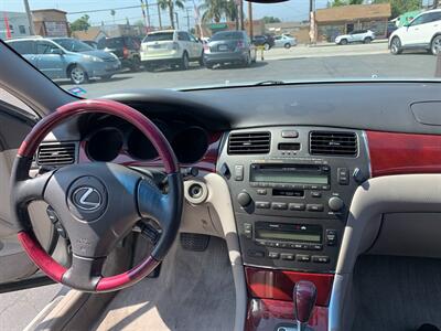 2002 Lexus ES 300   - Photo 4 - El Monte, CA 91733