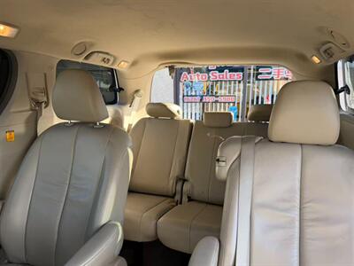 2011 Toyota Sienna XLE 8-Passenger - Photo 12 - El Monte, CA 91733