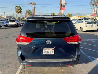2011 Toyota Sienna XLE 8-Passenger - Photo 6 - El Monte, CA 91733