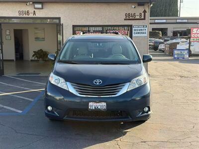 2011 Toyota Sienna XLE 8-Passenger - Photo 2 - El Monte, CA 91733