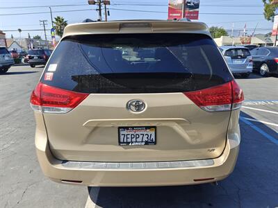 2014 Toyota Sienna LE 8-Passenger   - Photo 5 - El Monte, CA 91733