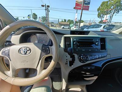 2014 Toyota Sienna LE 8-Passenger   - Photo 10 - El Monte, CA 91733