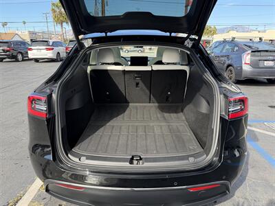 2020 Tesla Model Y Long Range - Photo 9 - El Monte, CA 91733