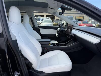 2020 Tesla Model Y Long Range - Photo 5 - El Monte, CA 91733