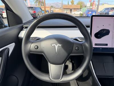 2020 Tesla Model Y Long Range - Photo 14 - El Monte, CA 91733