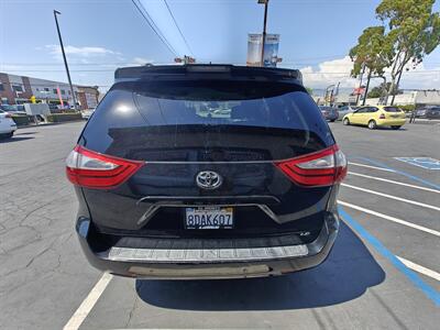 2018 Toyota Sienna LE 8-Passenger   - Photo 13 - El Monte, CA 91733