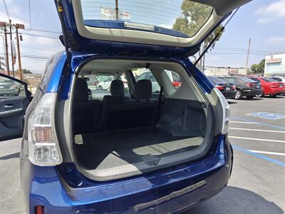 2013 Toyota Prius v Two   - Photo 14 - El Monte, CA 91733