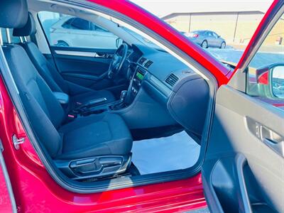 2015 Volkswagen Passat TDI Trendline   - Photo 17 - Saskatoon, SK S7L 1B2